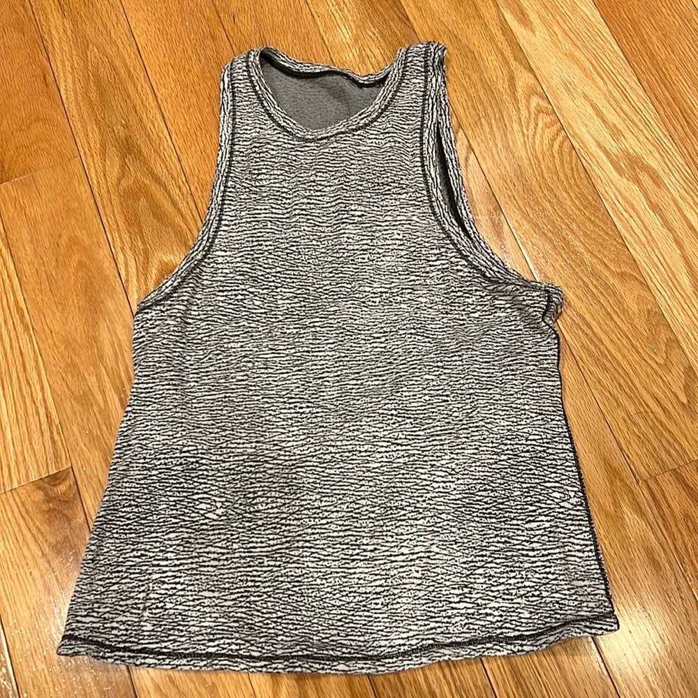 lululemon tank. Size 4.